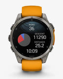Garmin Fenix ​​8 AMOLED Saphir 47 mm Titan Silber Orange Armband
