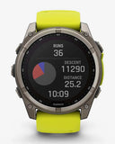 Garmin Fenix ​​8 Sapphire Solar 51 mm Titangrau Gelbes Armband